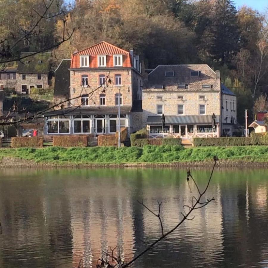 Logis Le P'Tit Rouillon Au Rythme De La Meuse Annevoie-Rouillon Exterior foto